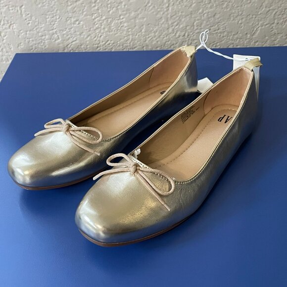 GAP Gold Flats with Bow Detail - Picture 3 of 10
